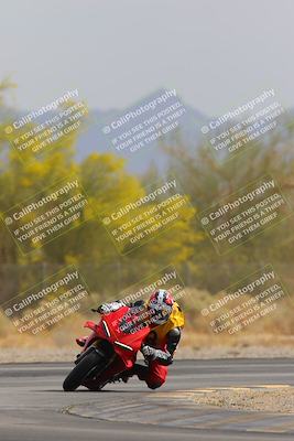 media/Apr-12-2025-Race Pace (Sat) [[9230add55f]]/Vested/1-Turn 2 (10am)/